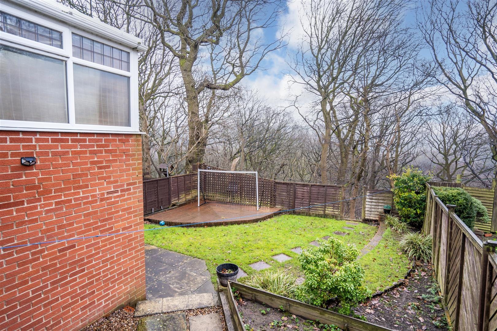 Woodedge Avenue, Huddersfield